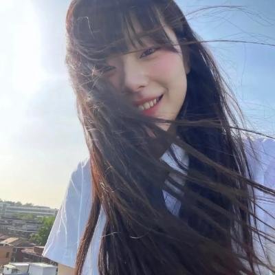 橱窗里的兔子先生